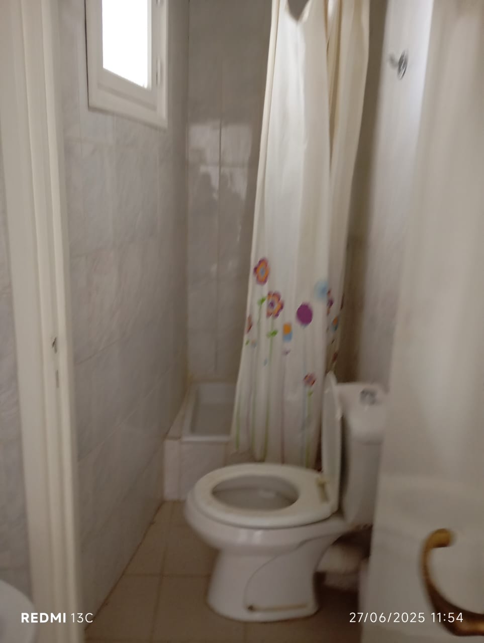 Ariana Ville Cite Ennasr 2 Location Appart. 4 pices Un agrable appartement s3  ennasr 2