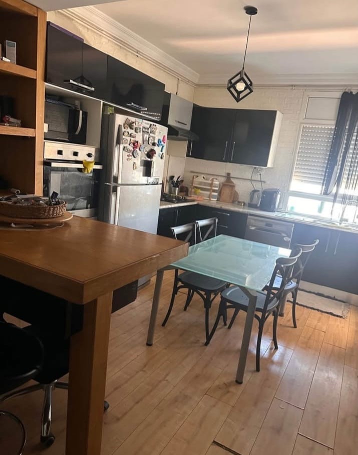 Mnihla Jardins d'el Menzah Location Appart. 4 pices Un agrable appartement s3  jardins menzah 1