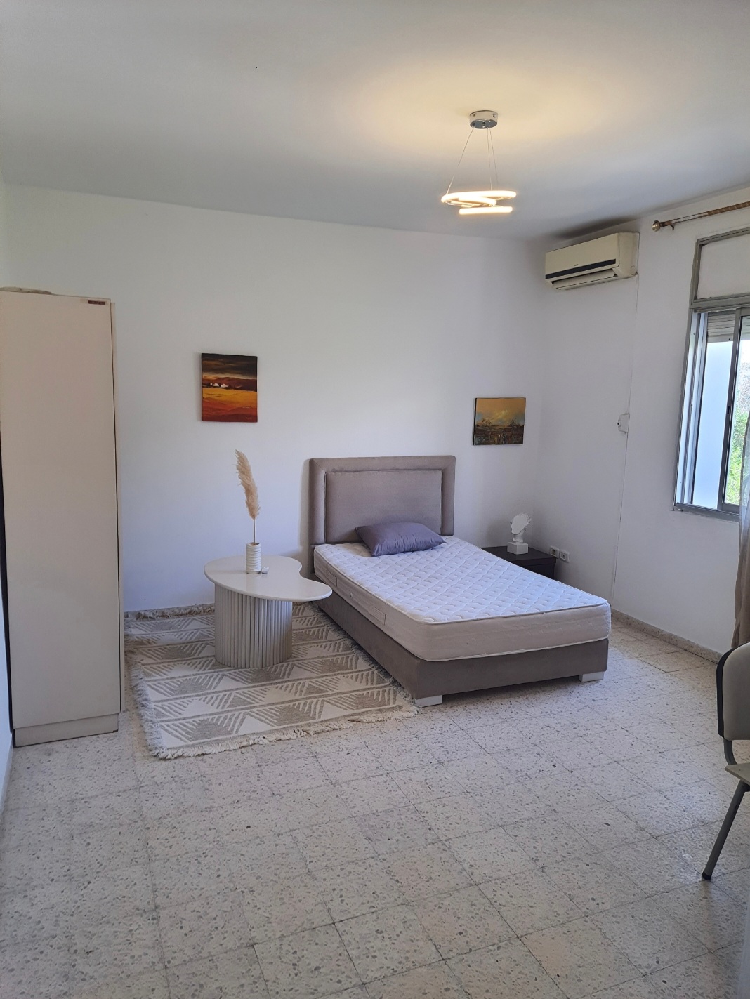 El Menzah El Manar 1 Location Appart. 1 pice Studio meubl en face campus