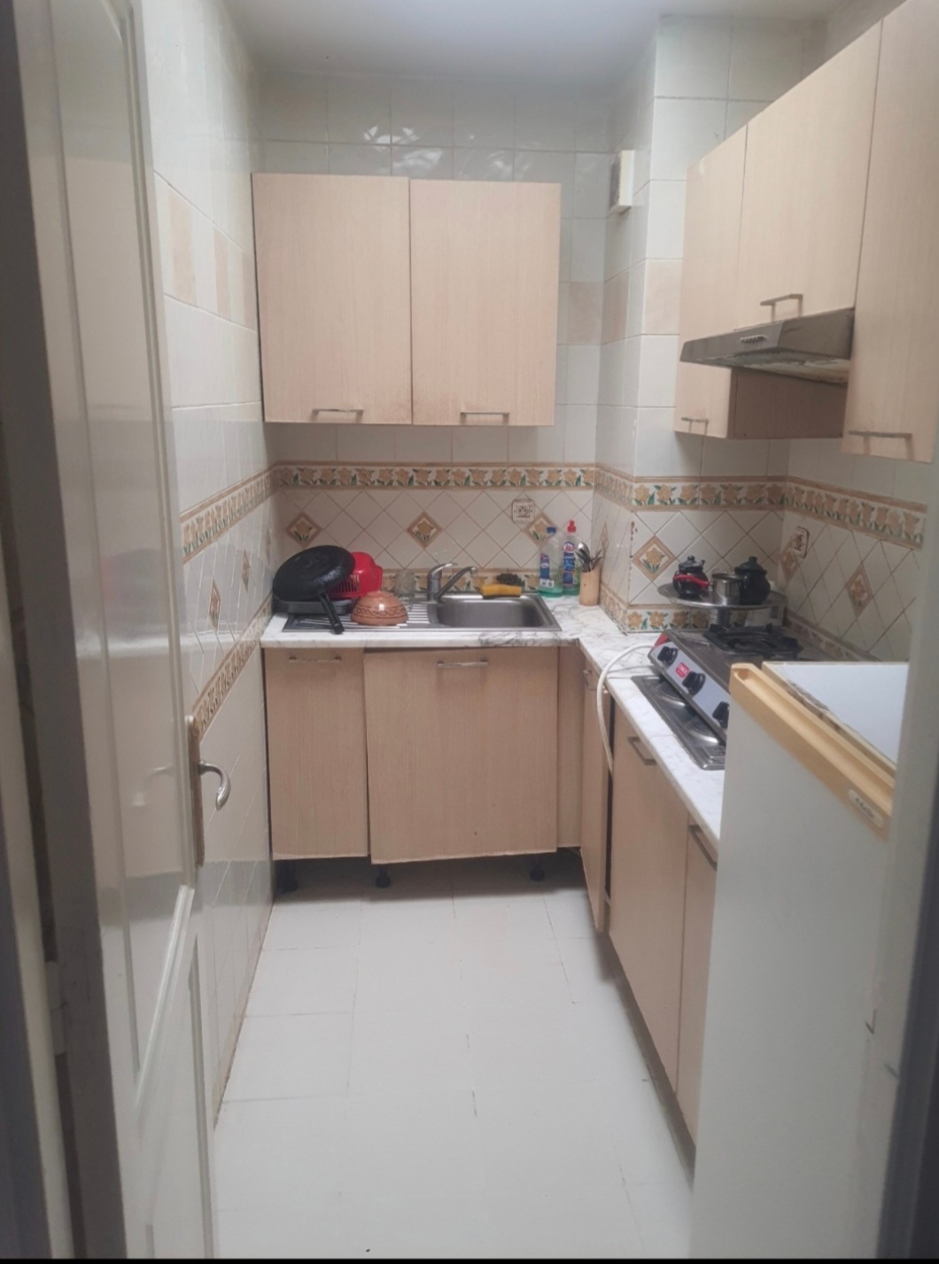El Menzah El Manar 1 Location Appart. 2 pices Studio s1 meubl en face campus universitaire