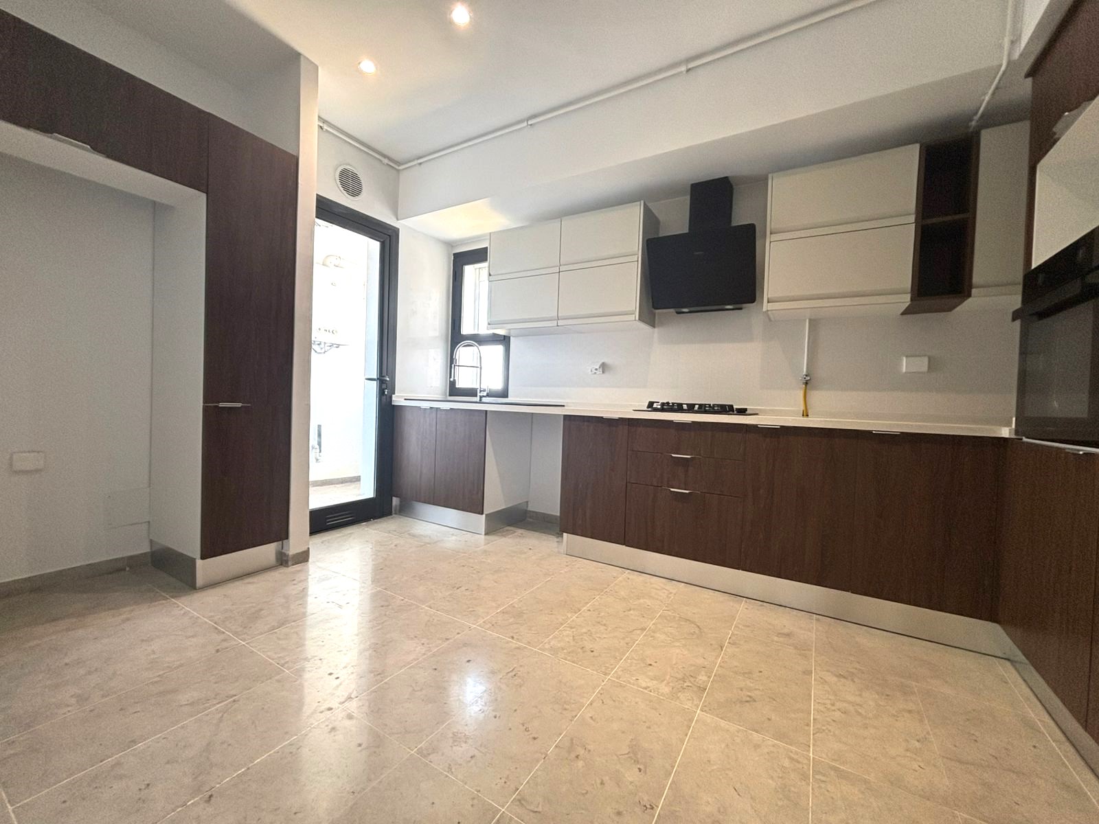 Ain Zaghouan Jardins de Carthage Location Appart. 3 pices Appartement s2 aux jardins de carthage
