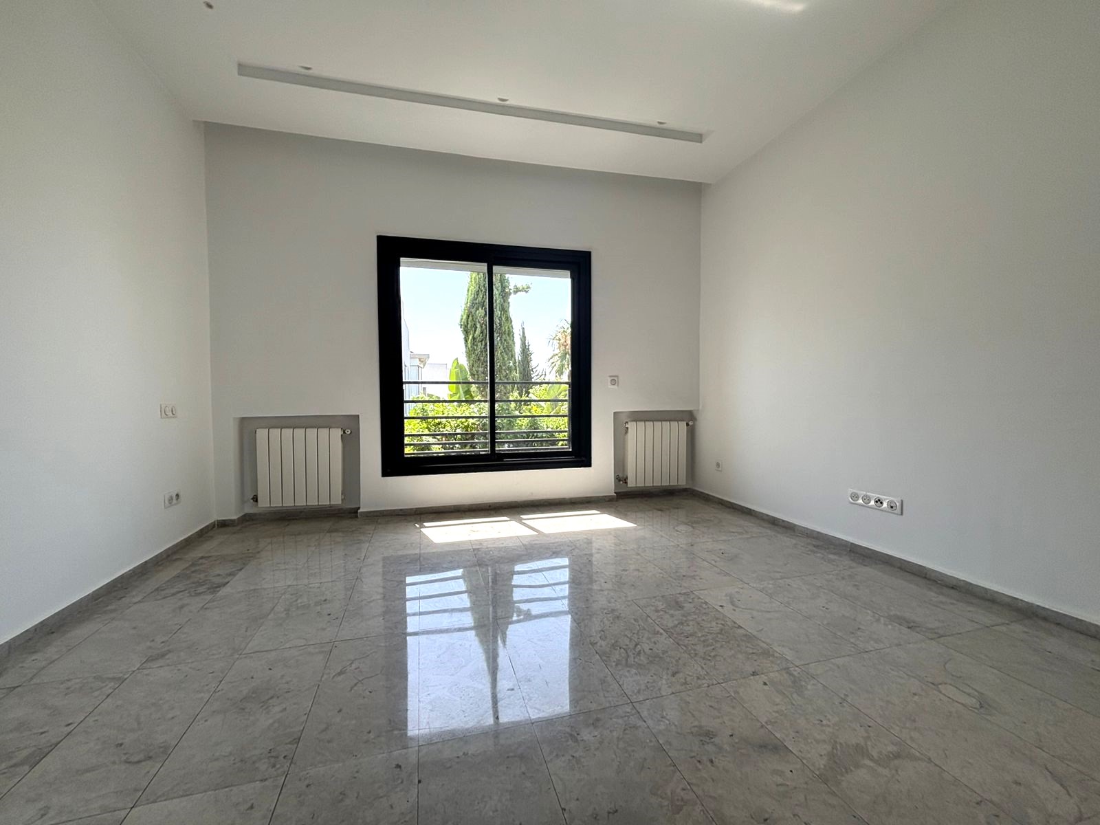 La Marsa Berge Du Lac Location Duplex Duplex s3 avec jardin au lac 2