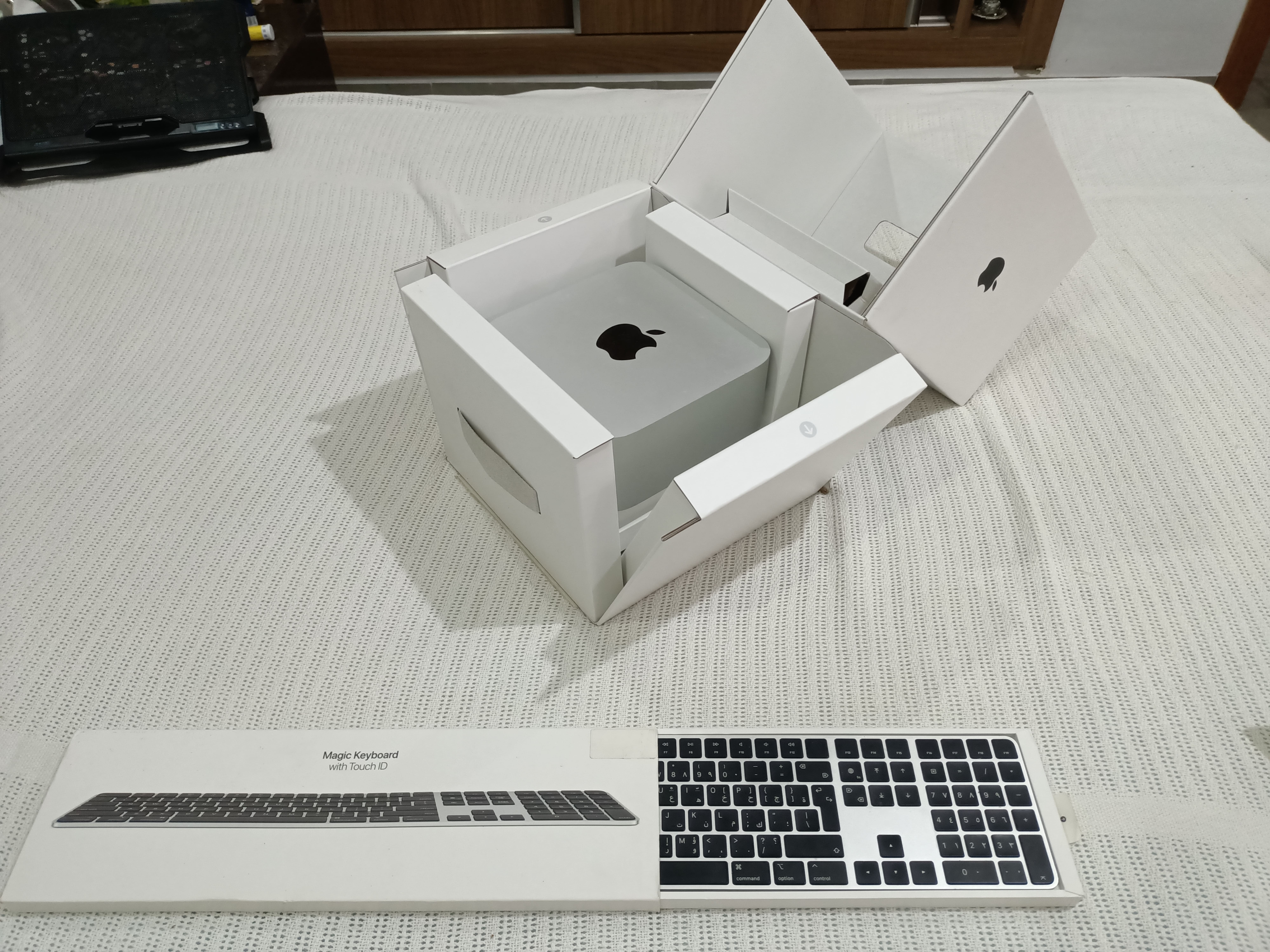 El Hrairia Ezzahrouni Ordin. familial Autre Mac studio m1 max with magic keyboard touch id