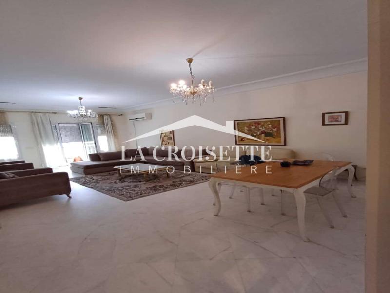 La Marsa Berge Du Lac Location Appart. 3 pices S2 meubl au lac2 mal1702