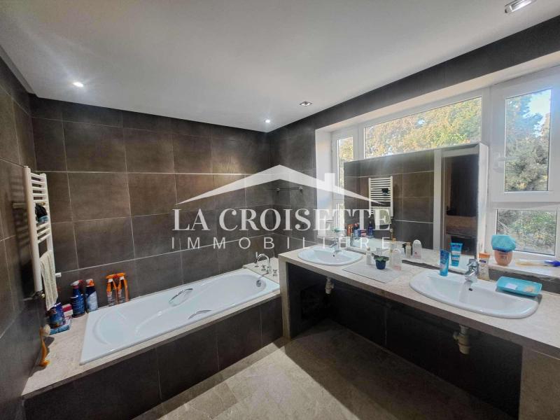 La Marsa Cite El Moustakbel (La Marsa) Location Appart. 5 pices+ S5  la marsa mel0540
