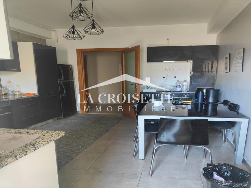 La Marsa El Aouina Location Appart. 3 pices S2 meubl  l'aouina zal1721