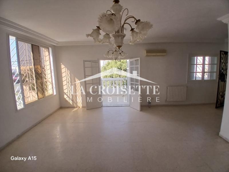 La Marsa Cite El Moustakbel (La Marsa) Location Appart. 5 pices+ S4  la marsa mel0543