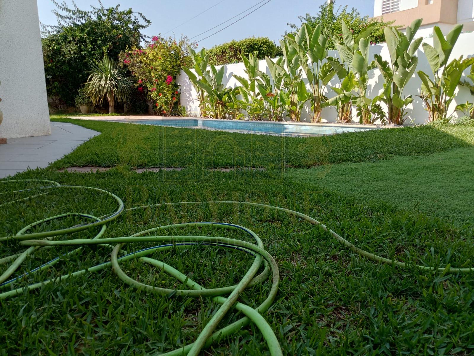 La Marsa Marsa Ennassim Location Maisons Villa s4 avec piscine  la marsa