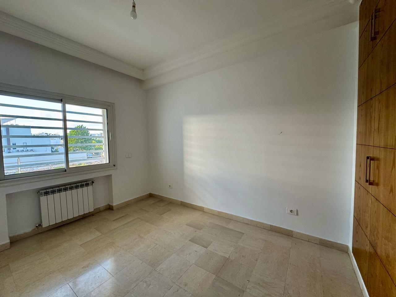 Ain Zaghouan Jardins de Carthage Location Appart. 4 pices Appartement  s3 au jardins de carthage