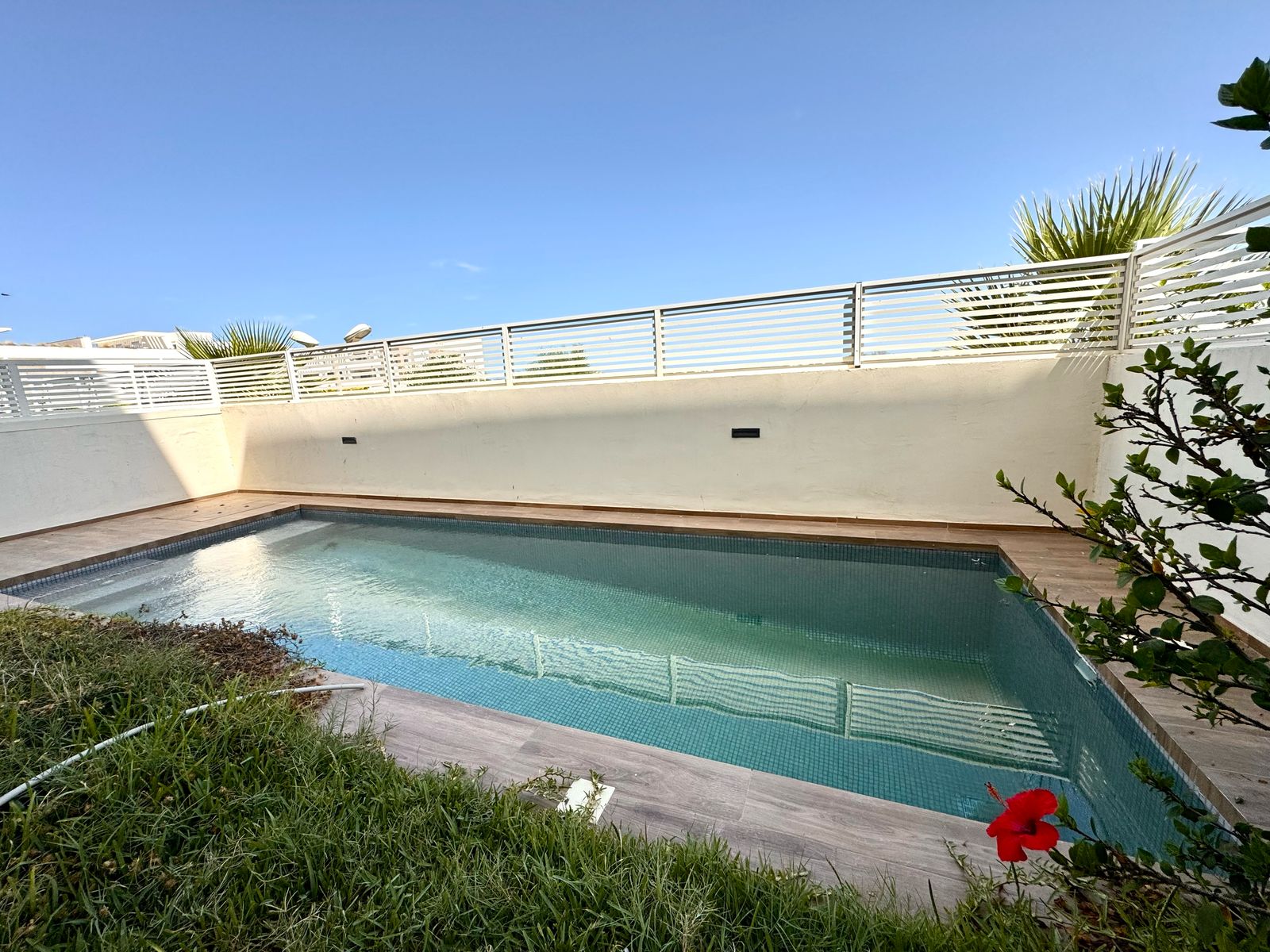 La Marsa Gammart Location Appart. 4 pices Agrable duplex s3 avec piscine  gammarth