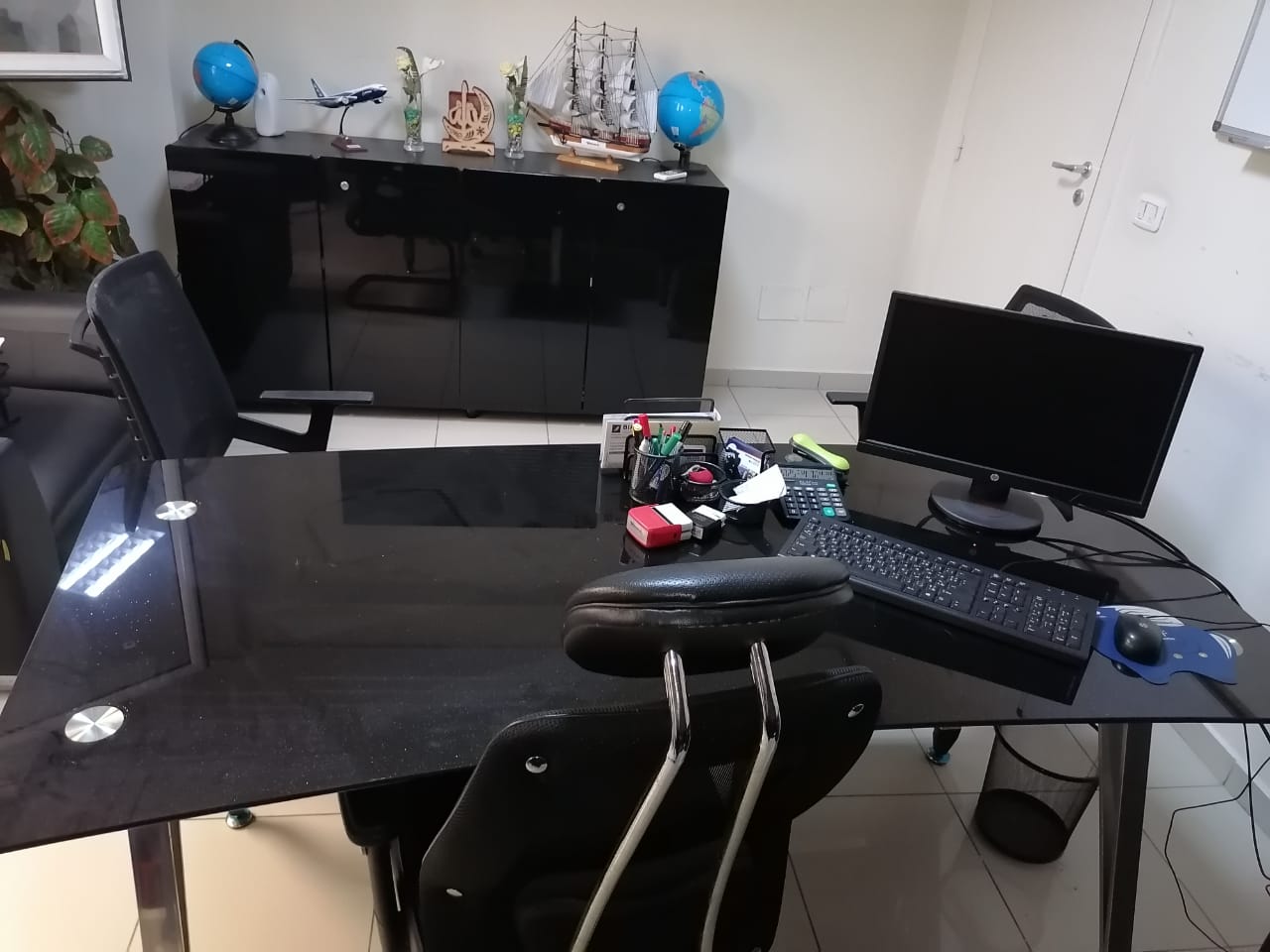 Sousse Riadh Sousse Riadh Meubles de bureau Bureaux - Tables Bureau de direction