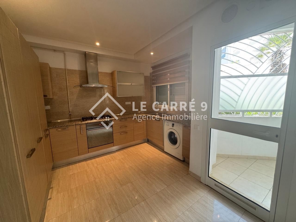 La Soukra La Soukra Location Appart. 3 pices S2 avec jardin  la soukra