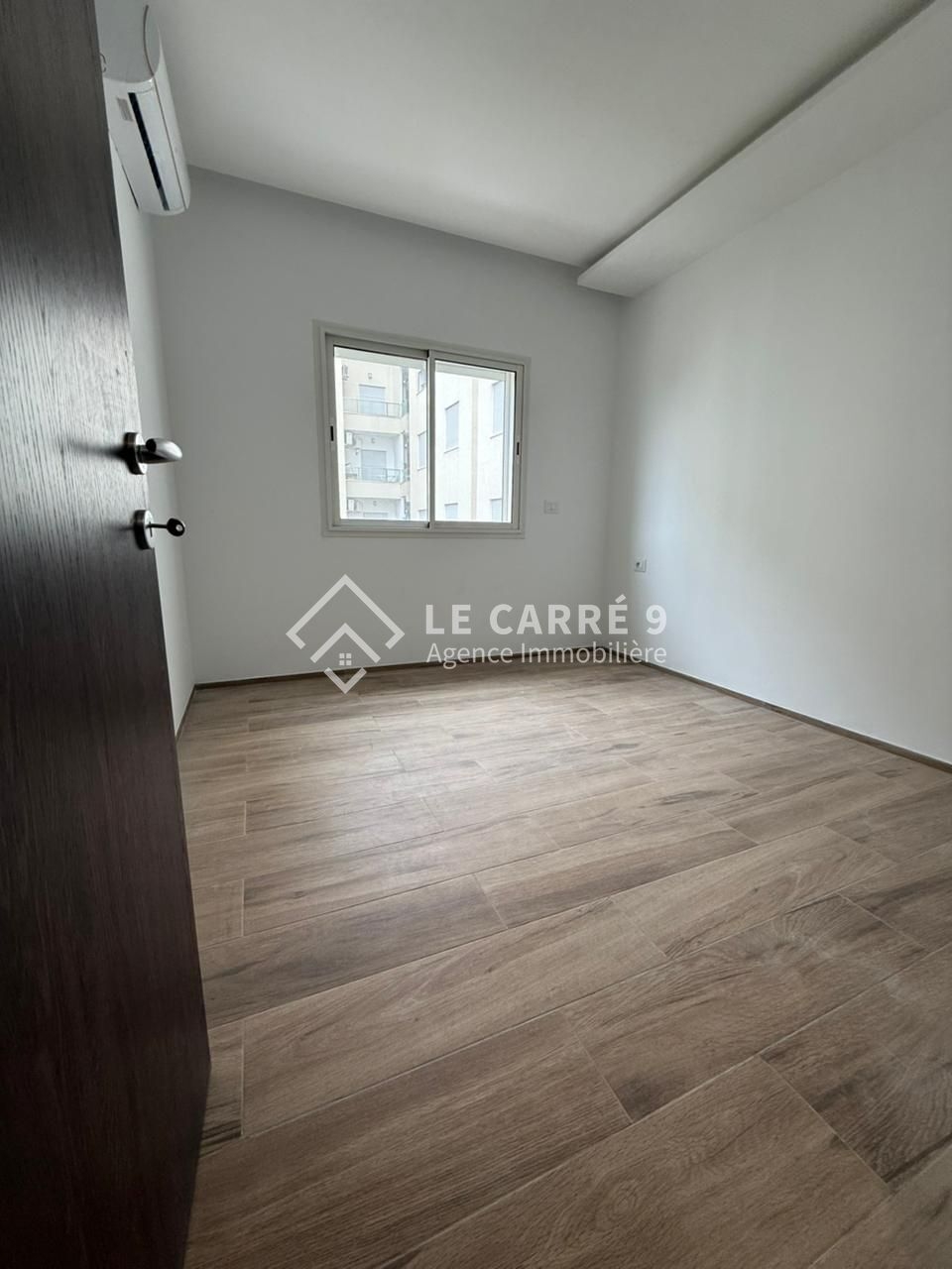 La Marsa El Aouina Location Appart. 2 pices S1 neuf cit les palmerais