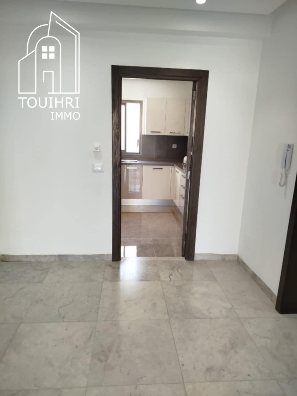 La Marsa El Aouina Location Appart. 3 pices Un appartement  s2 situe laouina