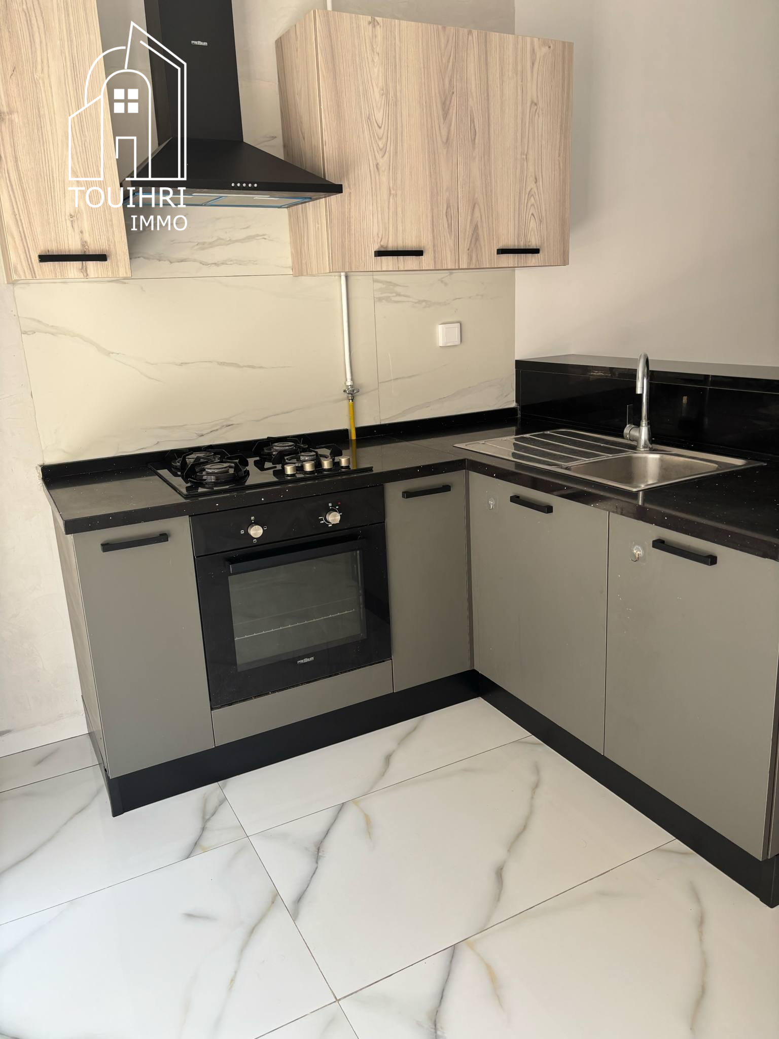 Mnihla Cite Ennasr Location Appart. 2 pices Un appartement s1 au 4eme tage situe ennasr