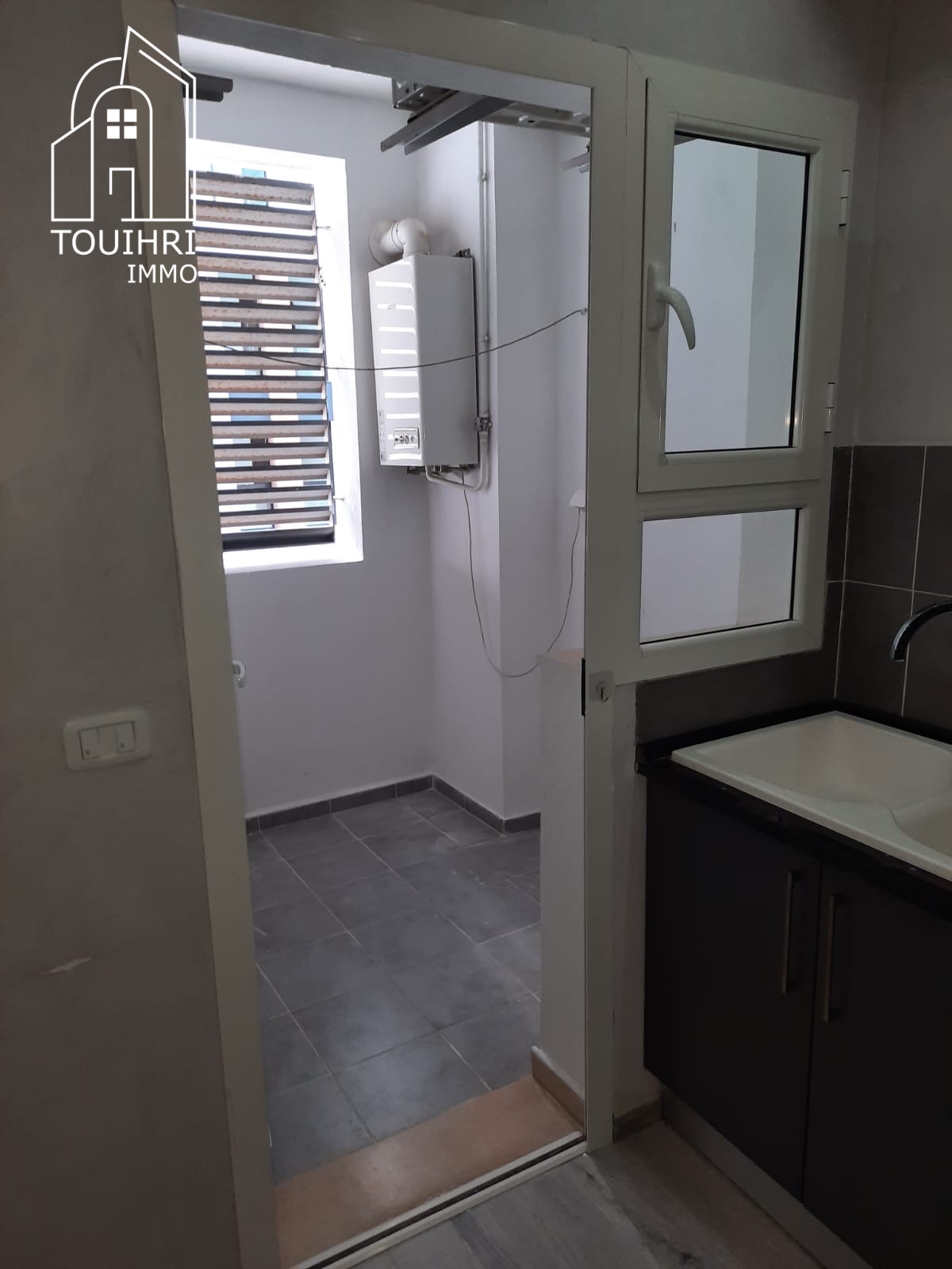 La Marsa El Aouina Vente Appart. 2 pices Un appartement s1 au 1ere etage situe a laouina