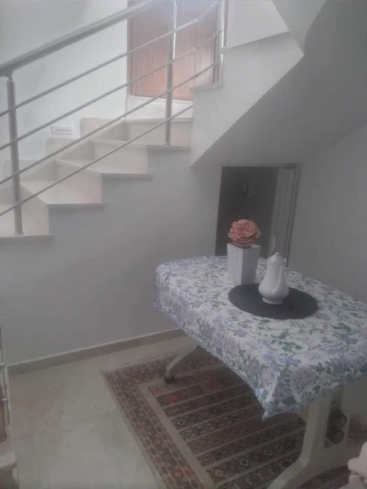 El Menzah El Manar 2 Location Appart. 2 pices S2 manar 2 meubl 093