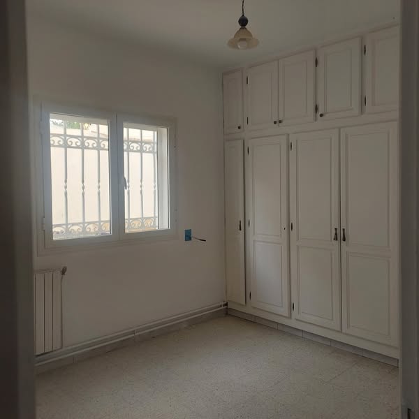 Ariana Ville Cite Ennasr 1 Location Appart. 3 pices tage de villa s3 099