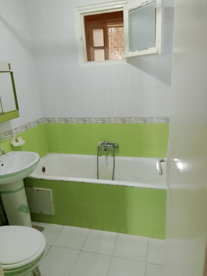 Cite El Khadra Cite El Khadra Location Appart. 2 pices S2 cit el khadhra vide