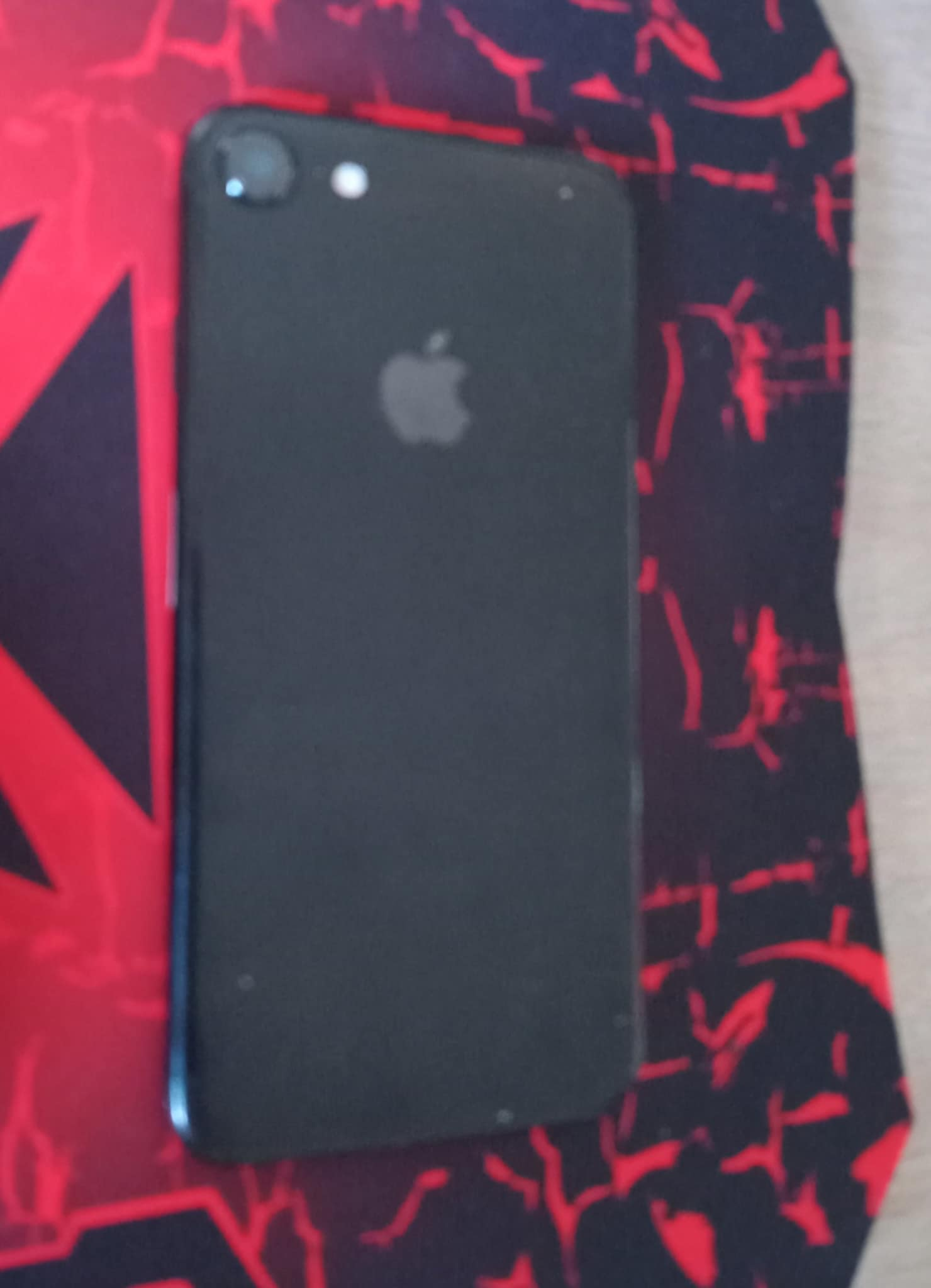 El Ouerdia Bellevue Apple - iPhone iPhone 7  En trs bon tat