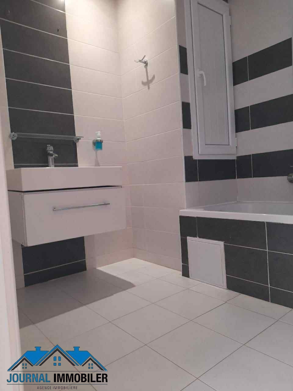 Sousse Ville Sousse Vente Appart. 4 pices Appartement  sahloul 4