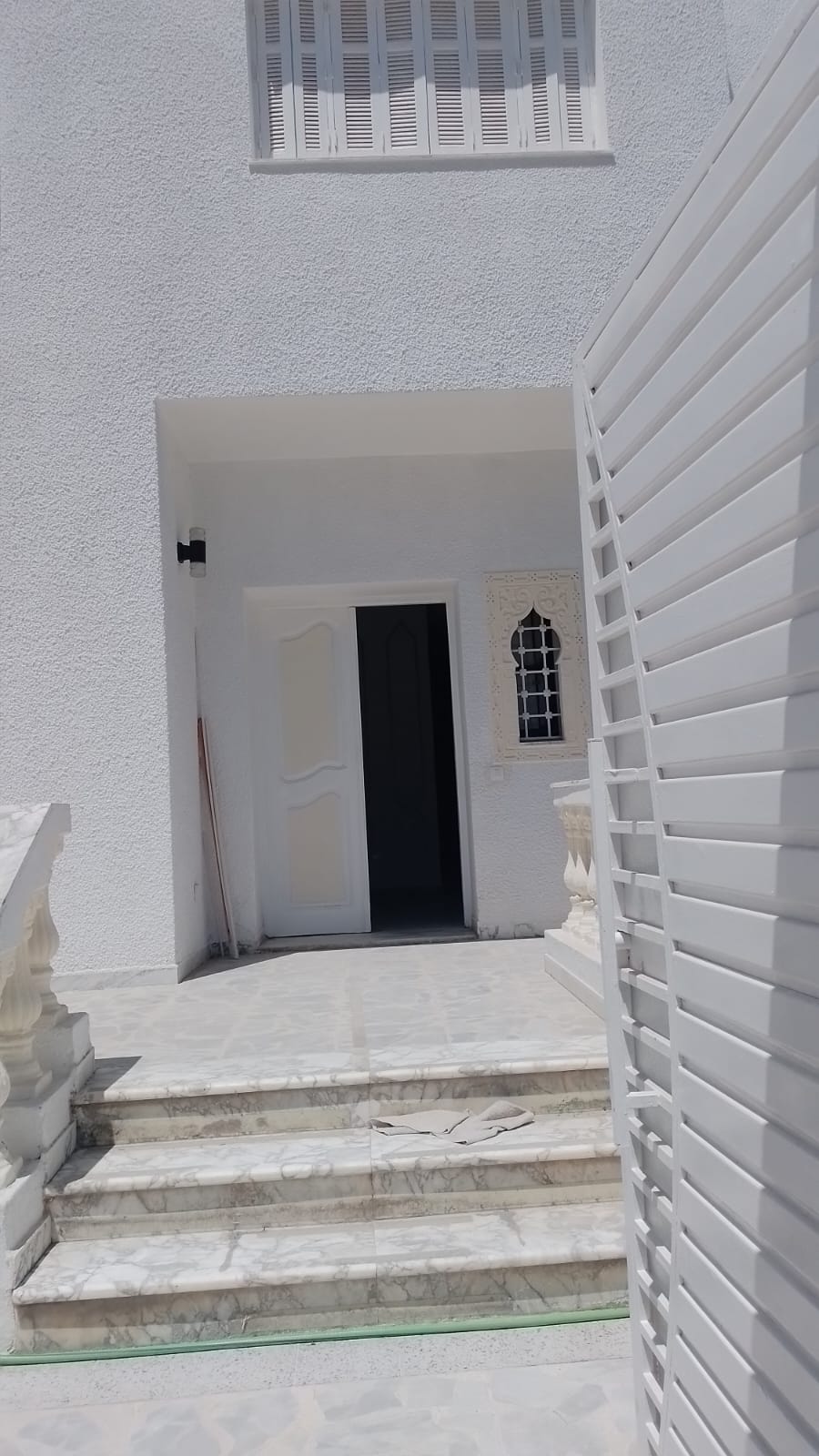 El Mourouj El Mourouj Location Appart. 5 pices+ Une villa  mourouj 1