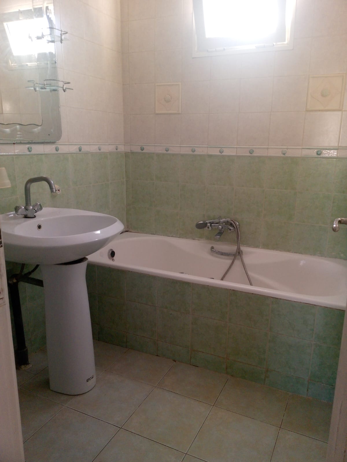 El Mourouj El Mourouj Location Appart. 2 pices Etage de villa s plus 3  mourouj 3