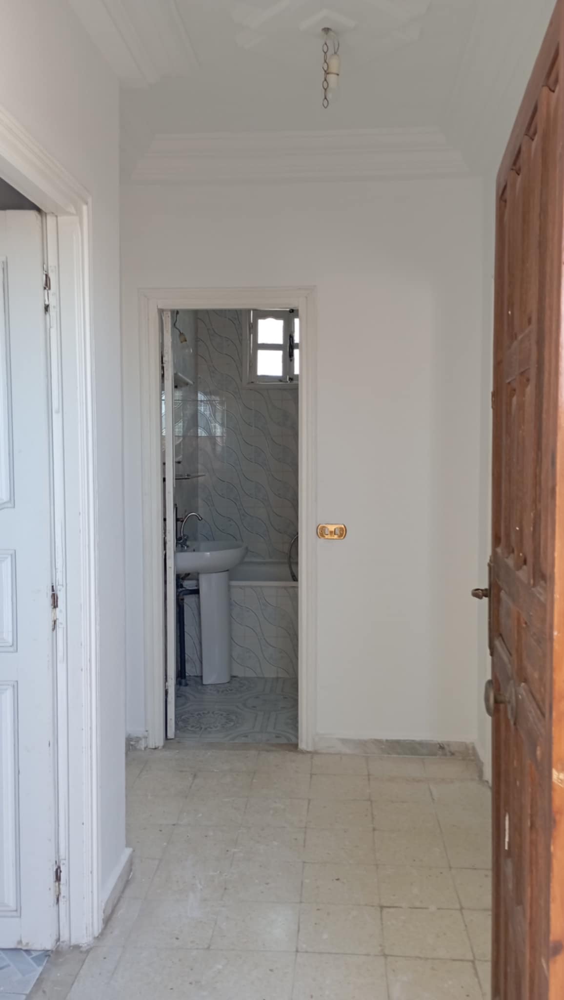 Ariana Ville Borj El Baccouche Location Appart. 2 pices Appartement a borj el bachouche pour des filles
