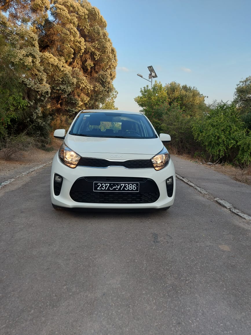 El Menzah Mutuelle Ville Kia Picanto Comme neuf