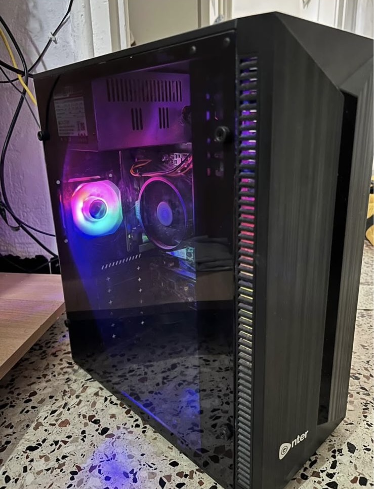 Hammam Lif Hammam Lif Ordin. familial Autre Pc gamer en bon etat