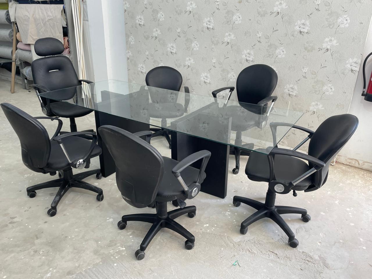Ariana Ville Cite Jaafar Meubles de bureau Bureaux - Tables Table de runion