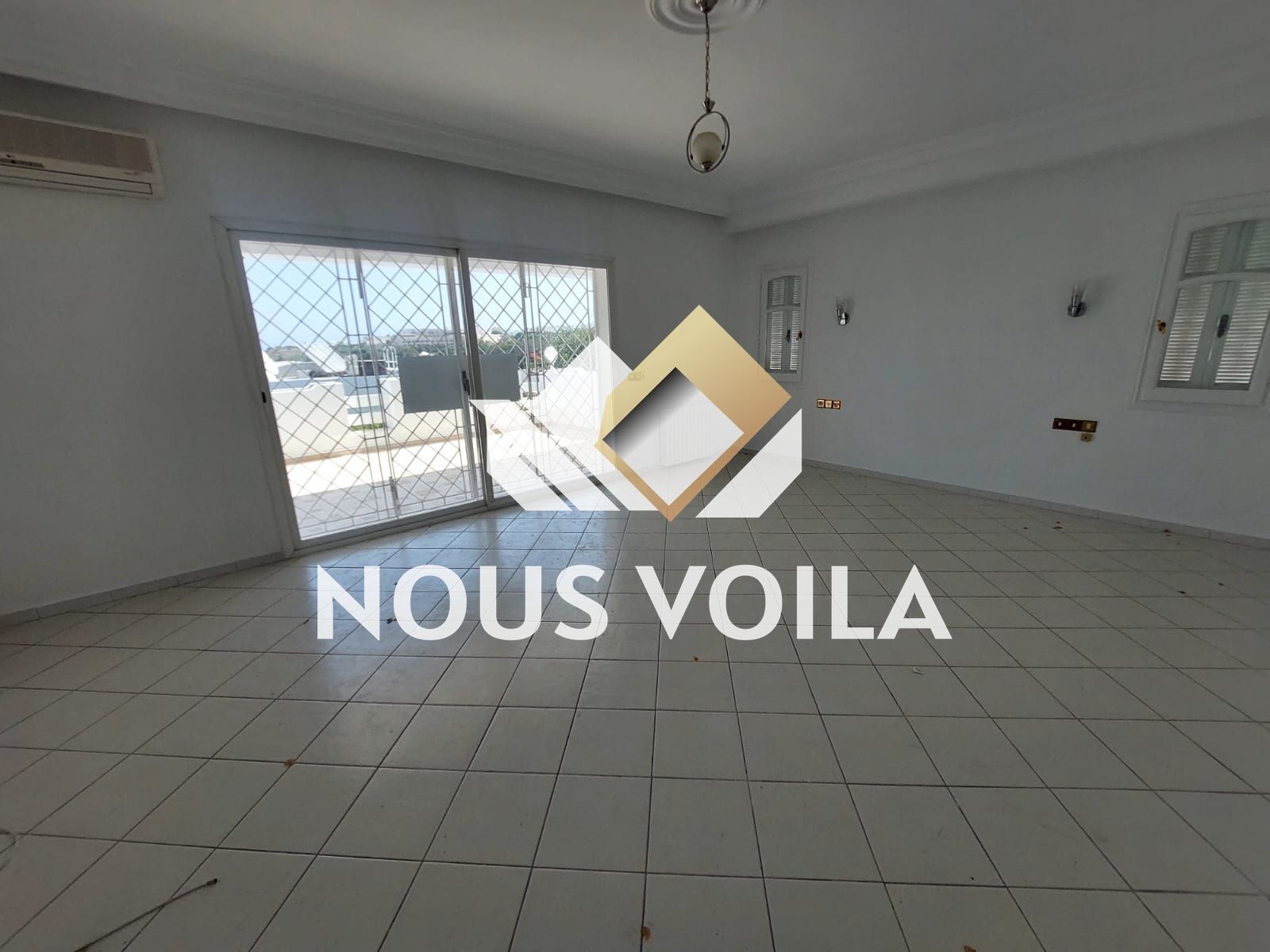 La Marsa Gammart Location Maisons Villa s4 avec jardin  gammarth vlg0012