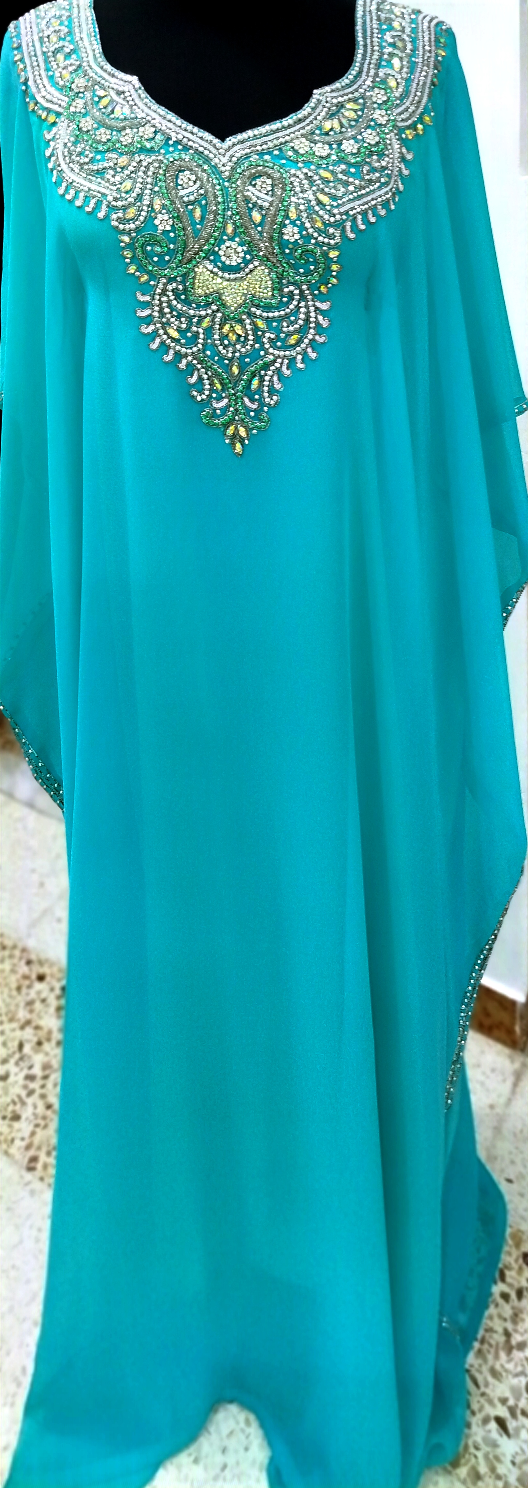 Carthage Carthage Femmes Autre Plusieurs robes  soires de qualit