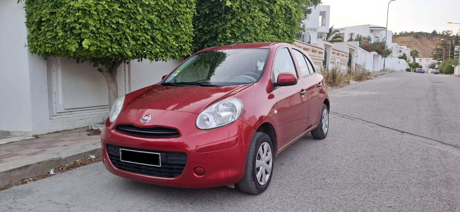 Ariana Ville Cite Ennasr 2 Nissan Micra Nissan micra essence 2014 premier propritaire