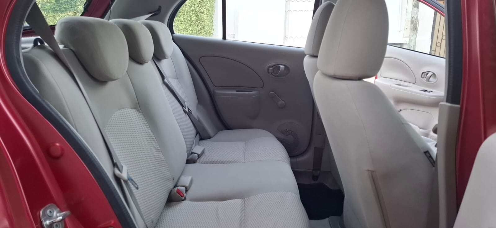 Ariana Ville Cite Ennasr 2 Nissan Micra Nissan micra essence 2014 premier propritaire
