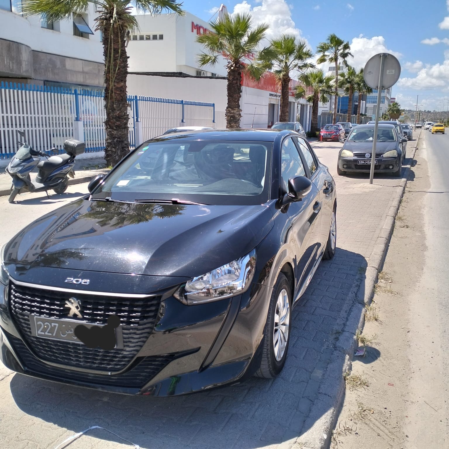 Ben Arous Ben Arous Peugeot 208 Bonne occasion
