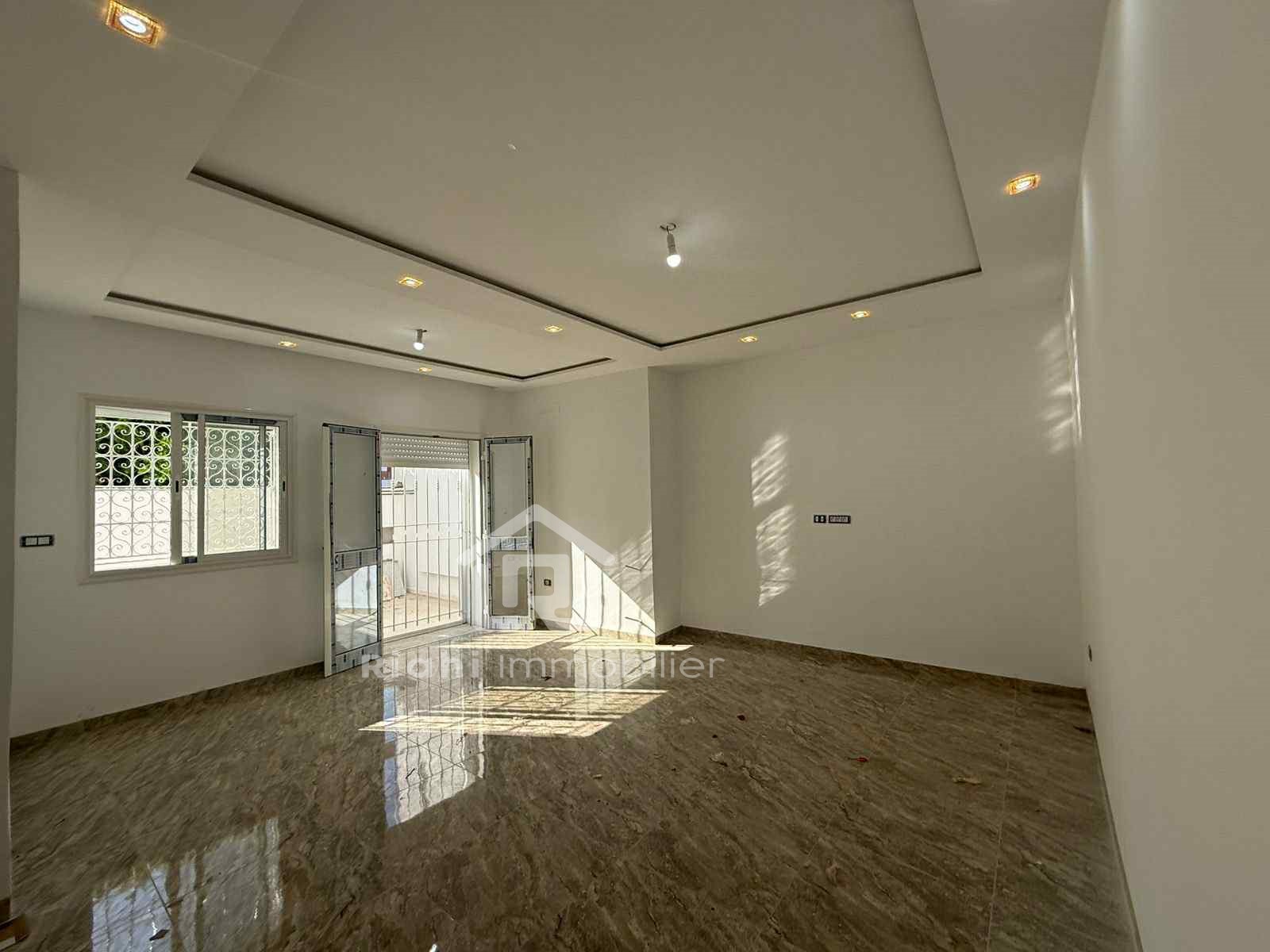 Megrine Megrine Jaouhara Location Appart. 3 pices Appart s3 rdc etage de villa a cot de mg