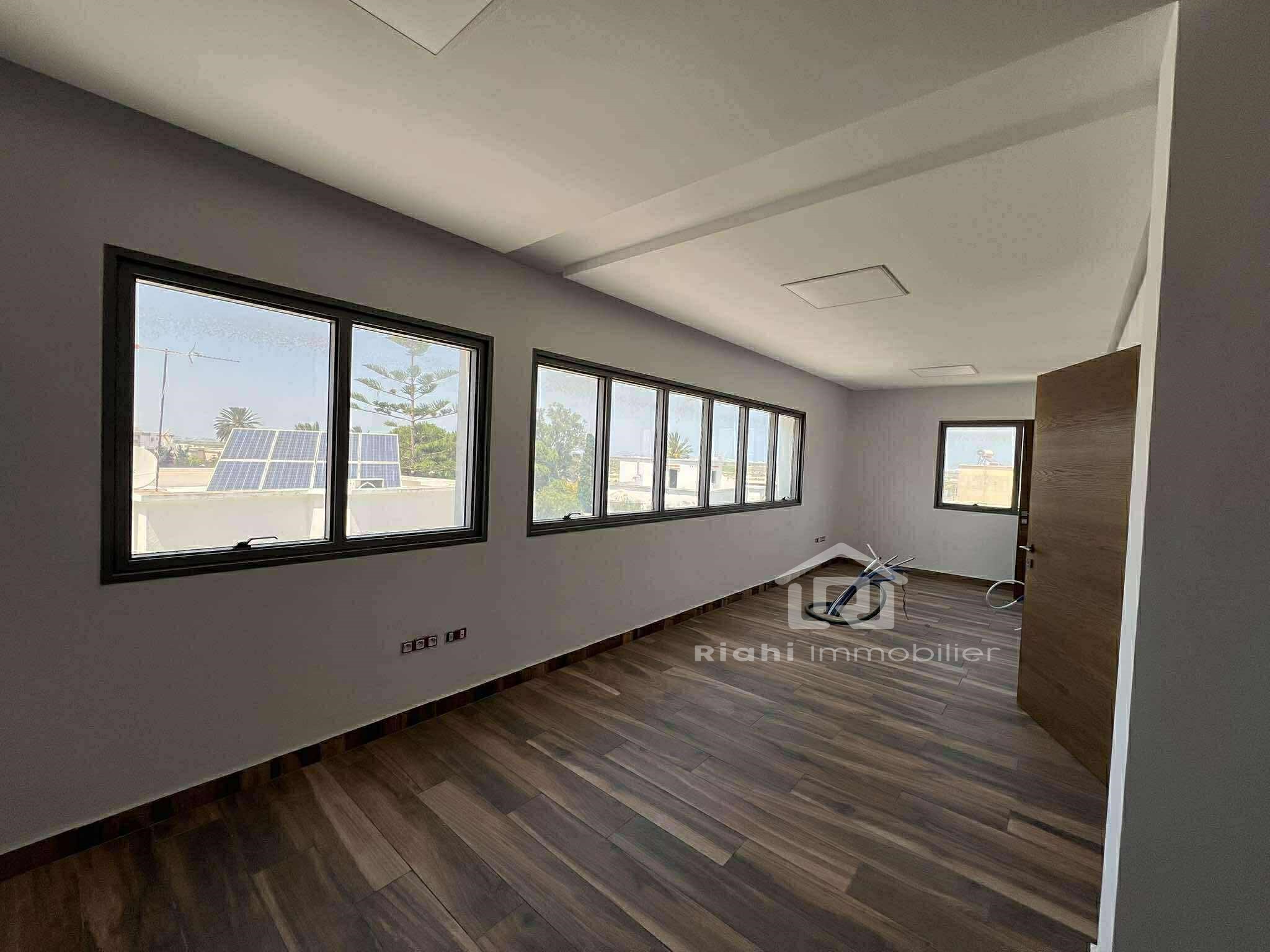 Megrine Megrine Coteau Location Appart. 1 pice 6 cabinets