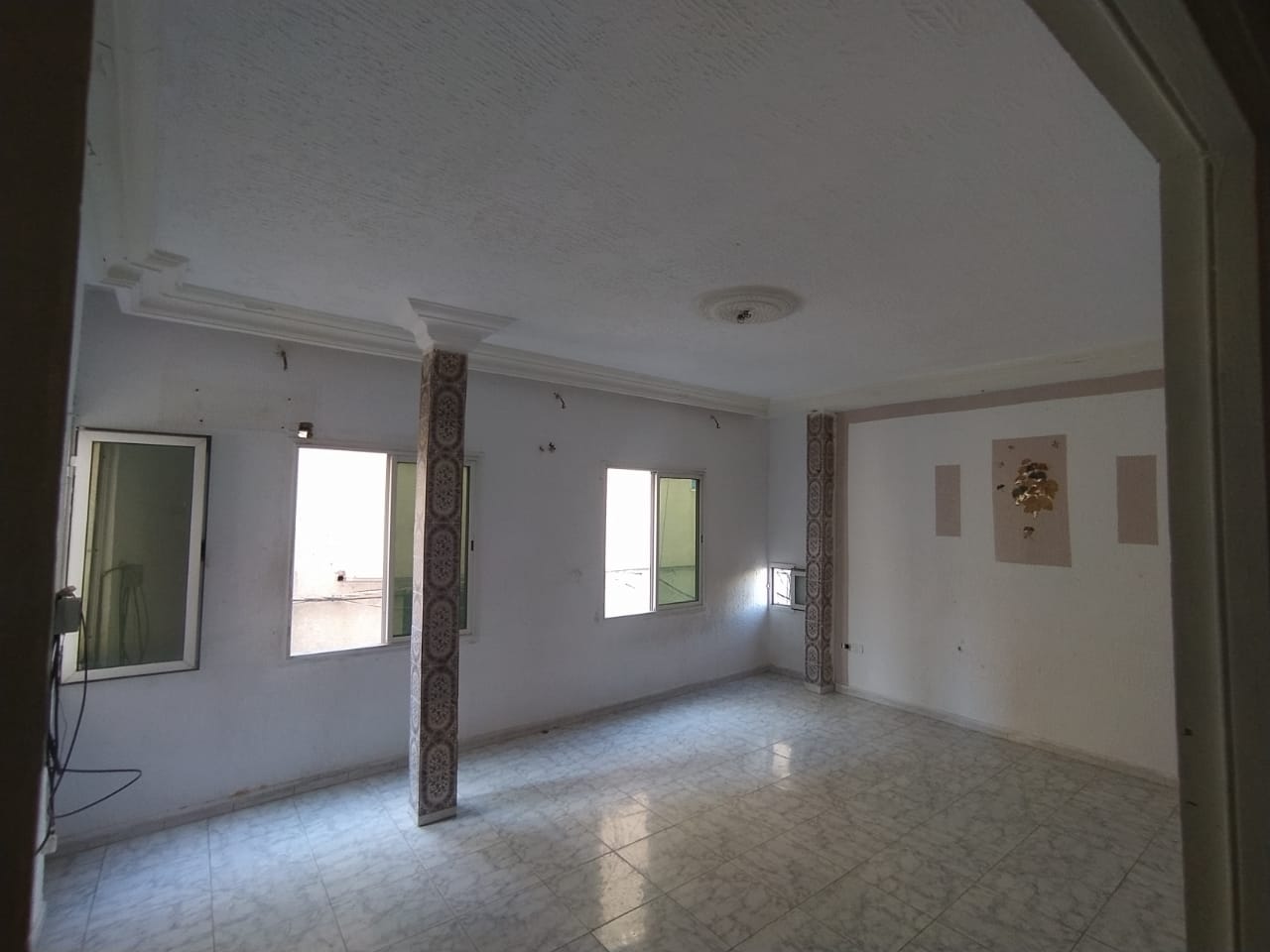 Bab Souika Bab Saadoun Location Appart. 3 pices Pour fonctionnaires ou famille