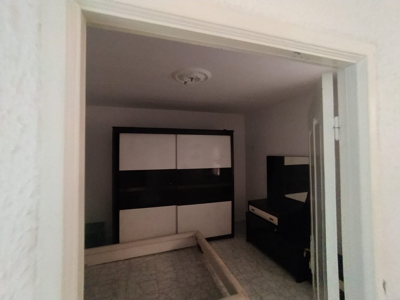 Bab Souika Bab Saadoun Location Appart. 3 pices Pour fonctionnaires ou famille