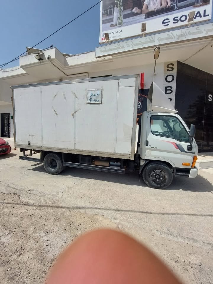 Bembla Menara Hyundai i30 Bonne affaire camion