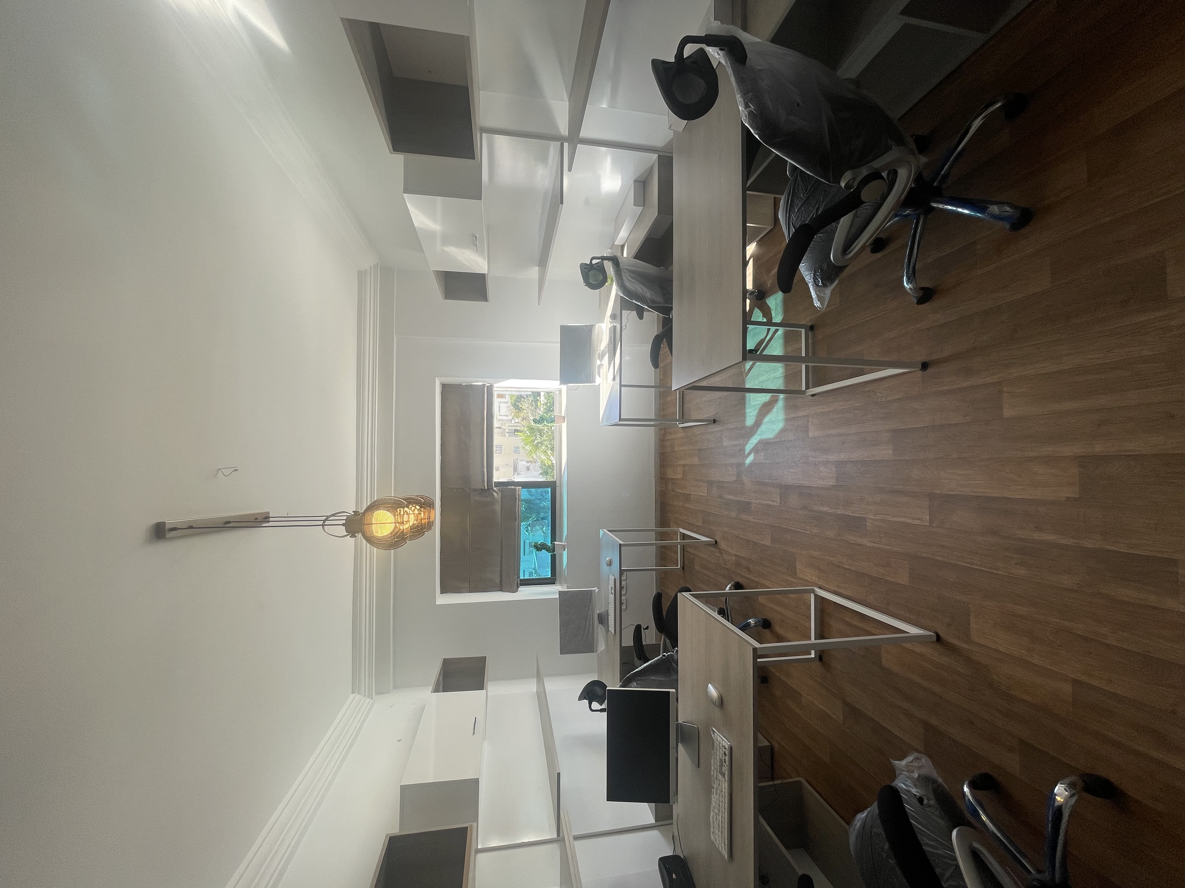 Ariana Ville El Menzah 8 Bureaux & Commerces Bureau Bureau meubl zone el menzah 8 tunis
