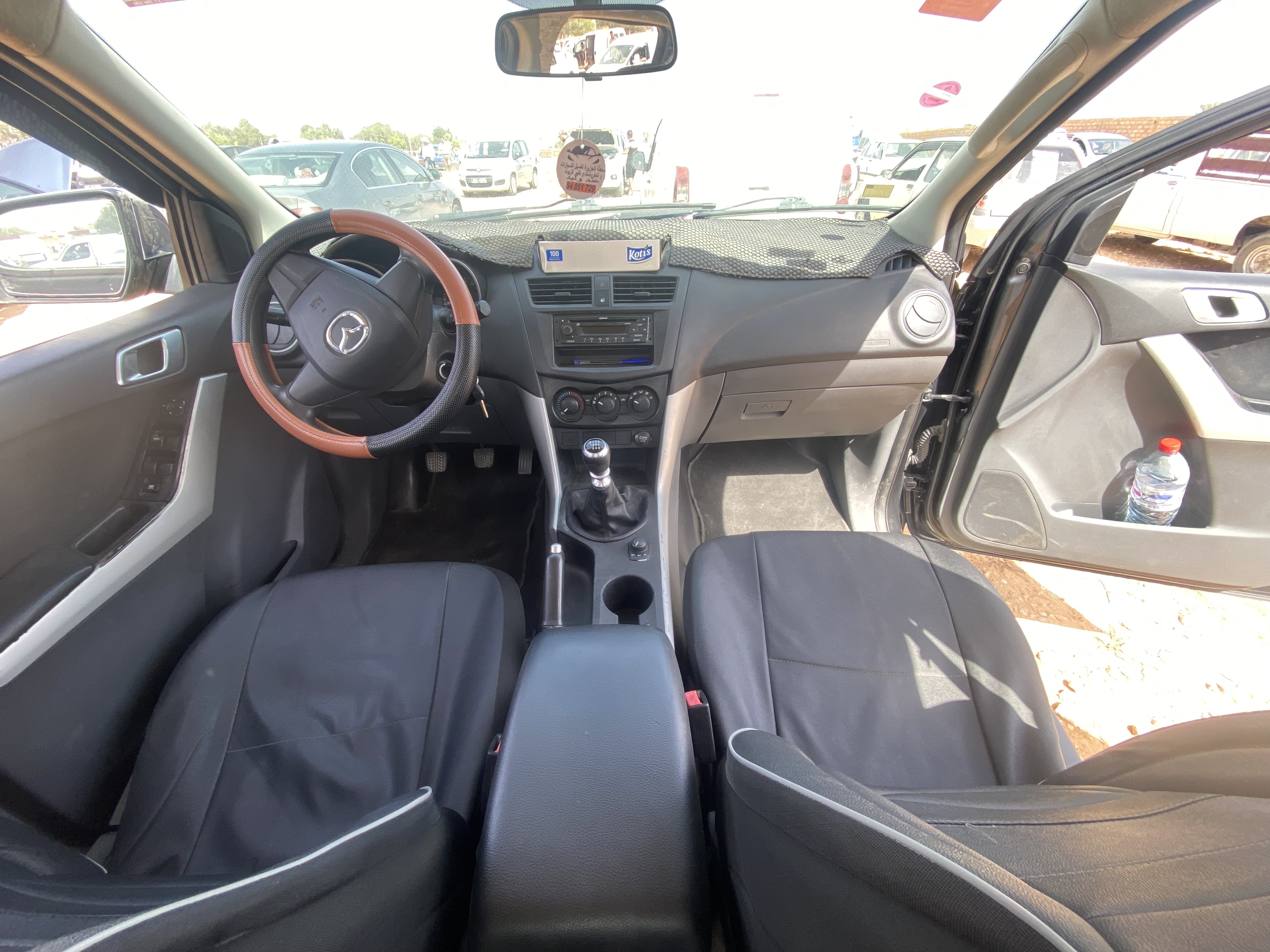 Djerba - Houmet Essouk Bazim Mazda BT-50 Mazda bt50