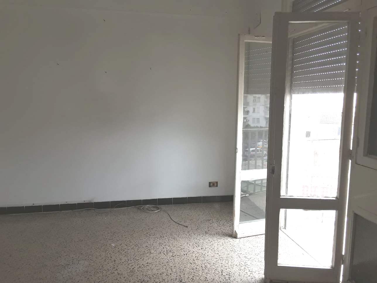 Sidi El Bechir Bab El Falla Location Appart. 2 pices Appartement salon une chambre  bab el falla