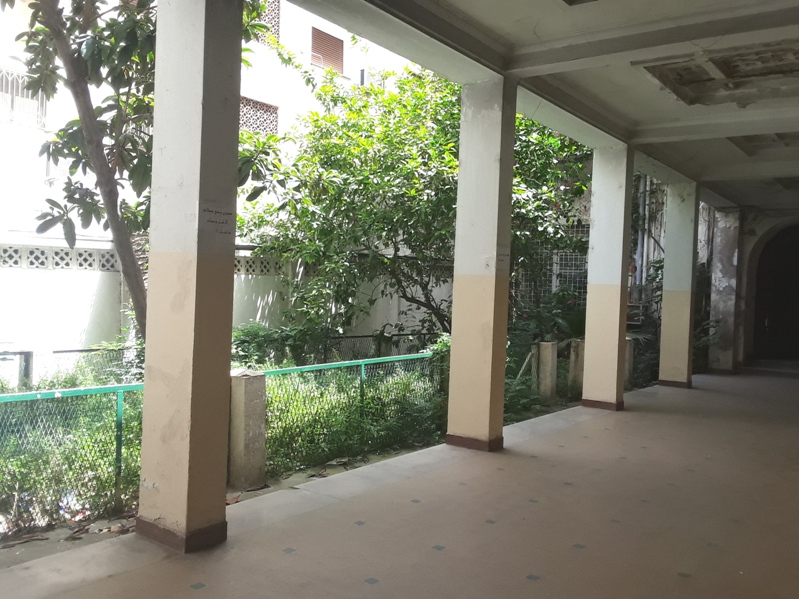 Bab Bhar Republique Bureaux & Commerces Bureau tage d'immeuble professionnel  usage de bureau