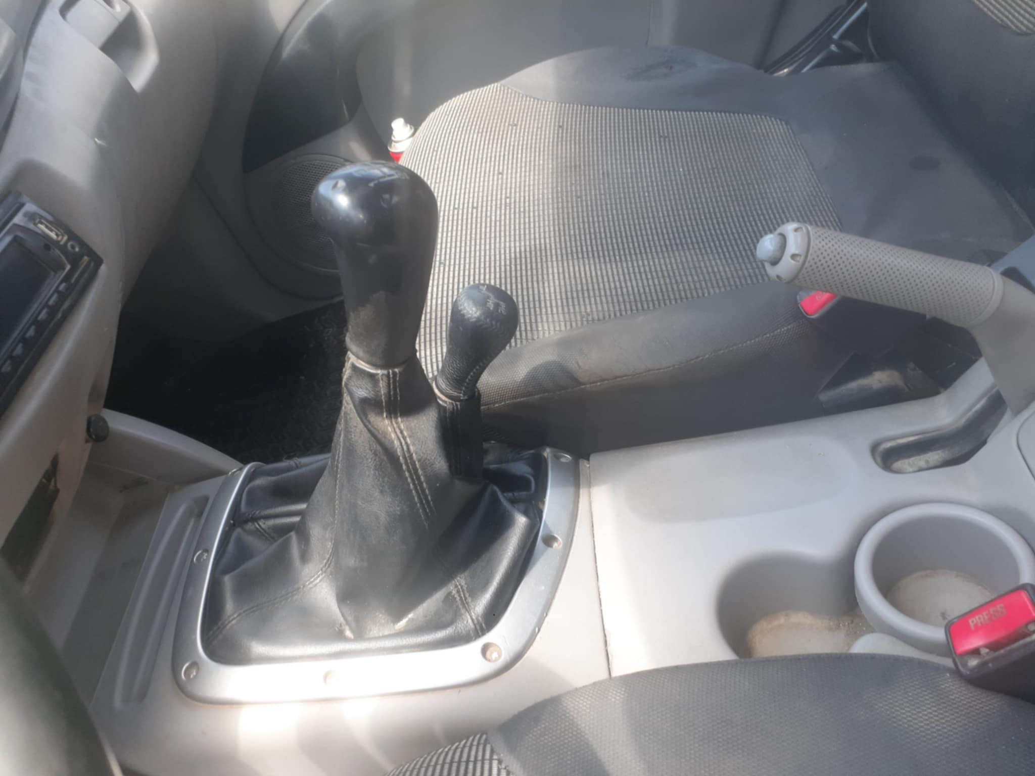 Douar Hicher Douar Hicher Mitsubishi L200 Bonne tat