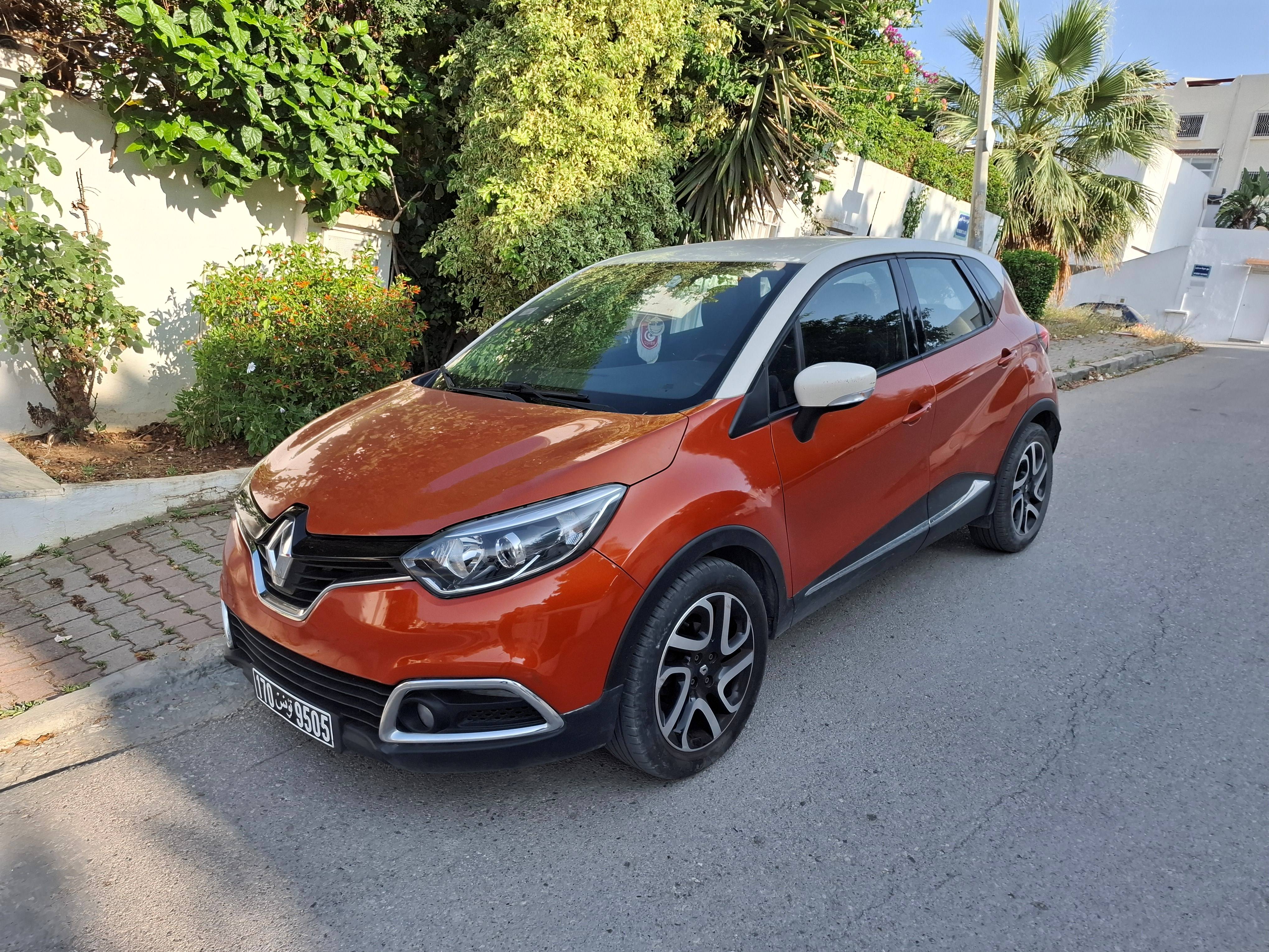 Ariana Ville Cite Ennasr 2 Renault Autre Modle Captur en trs bon tat