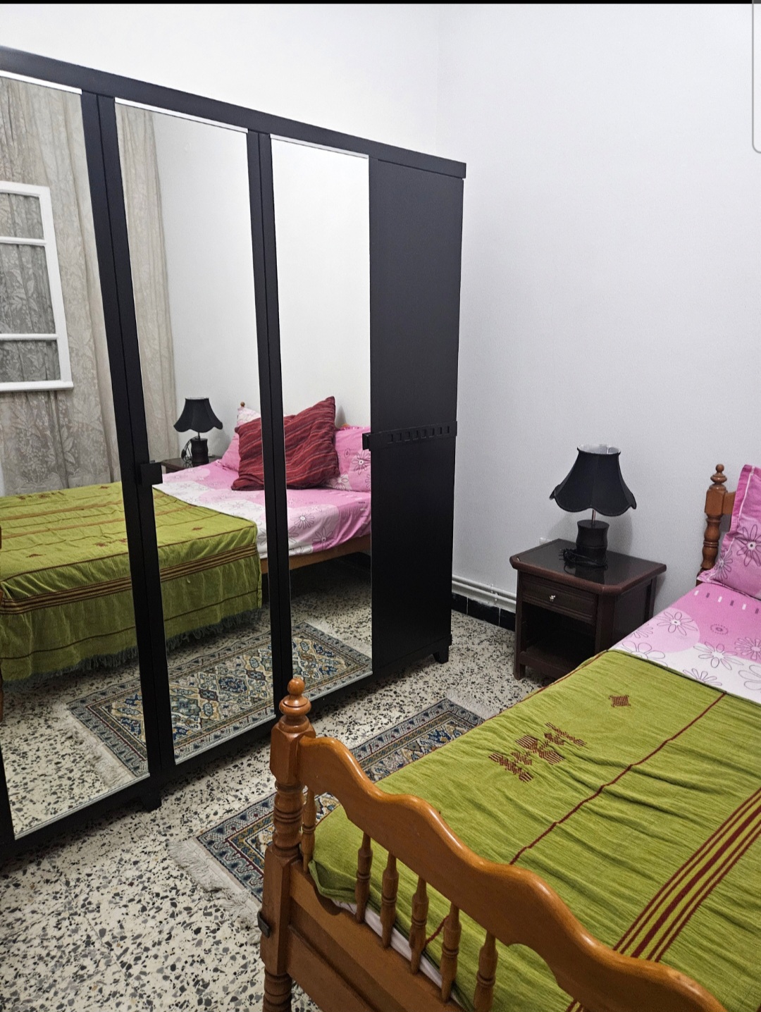 El Menzah Tunis Belvedere Location Appart. 4 pices Spacieux s4 longue duree place pasteur