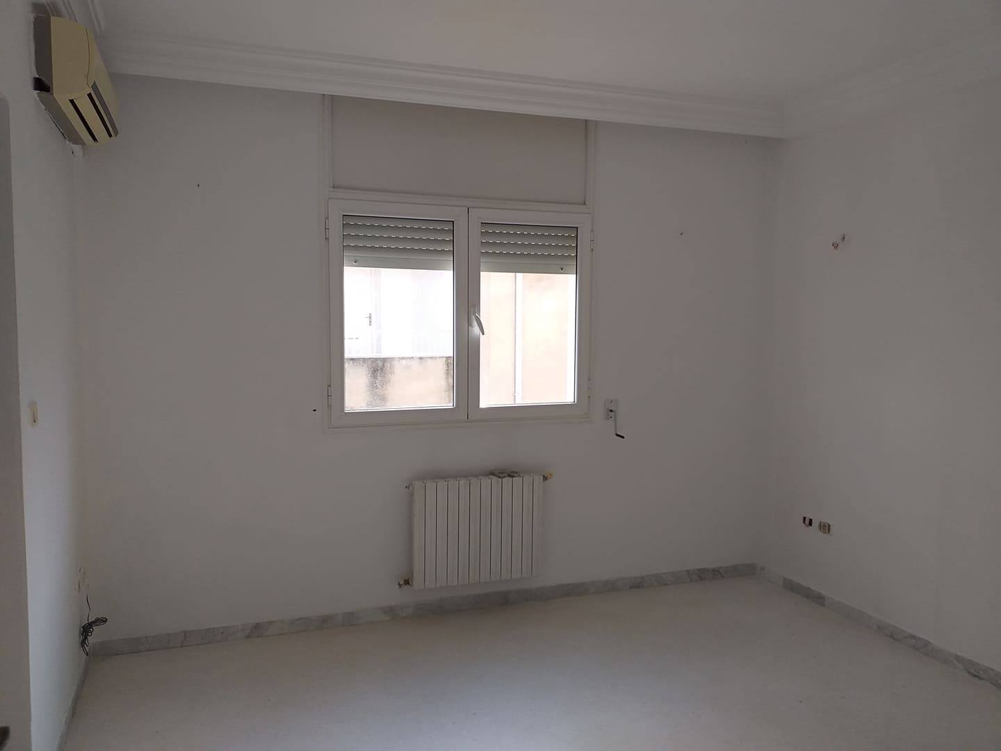 La Marsa El Aouina Location Appart. 2 pices S2  jardins el aouina