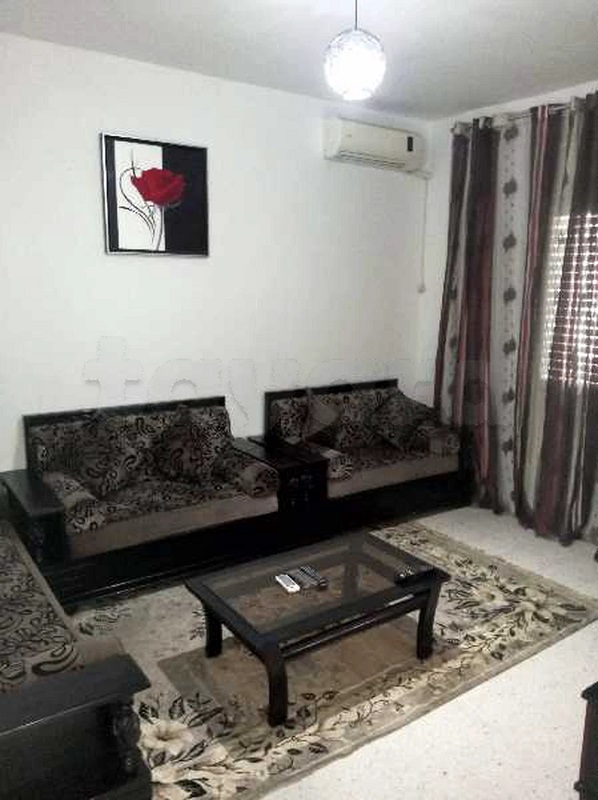 El Menzah El Manar 1 Location Appart. 2 pices S plus 1 meubl a el manar 1 wb3952